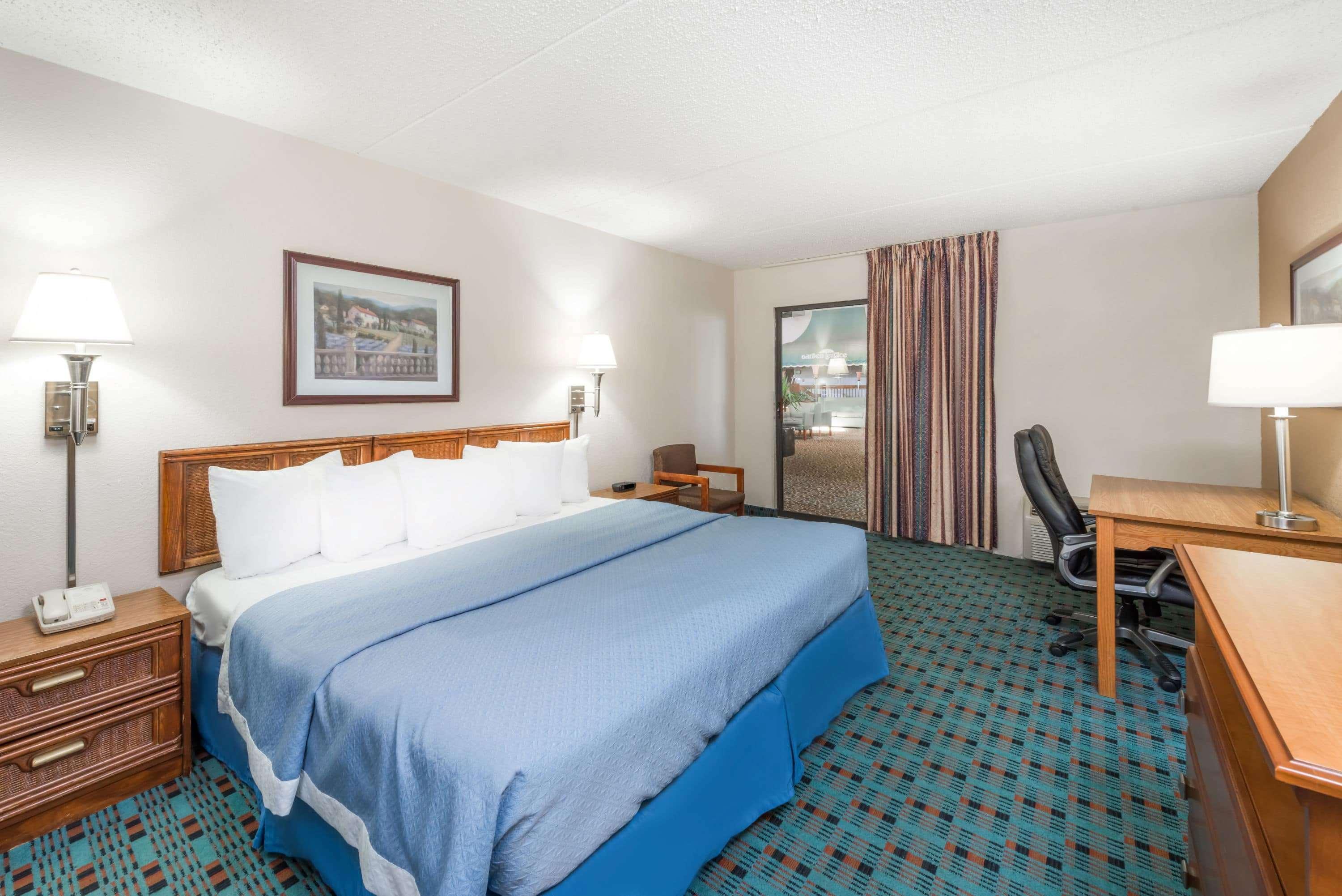 Days Inn By Wyndham Kirksville Exterior photo
